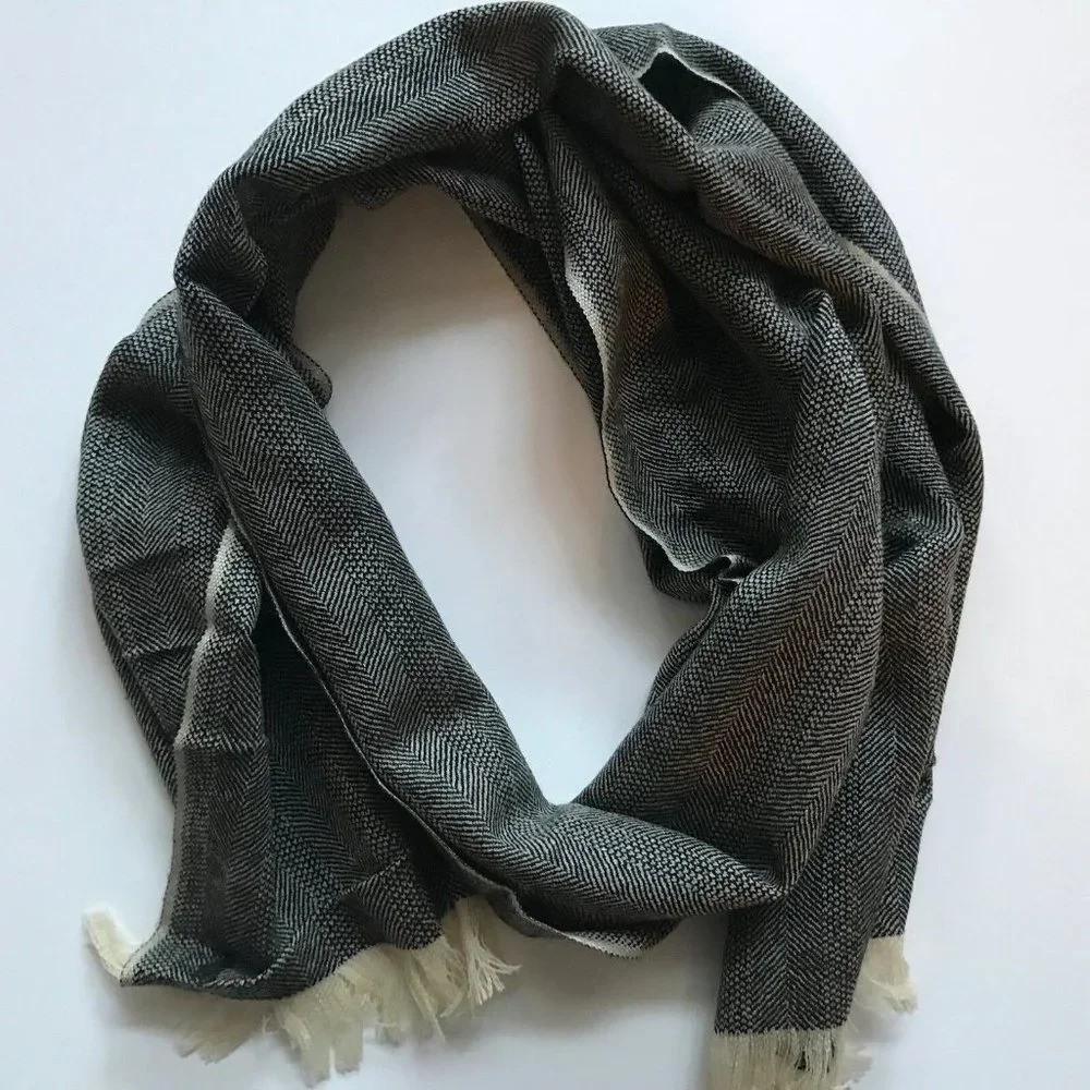 NEW Polo Ralph Lauren Wool Dress Scarf! Herringbone Creme & Black Fringe 15 x 77
